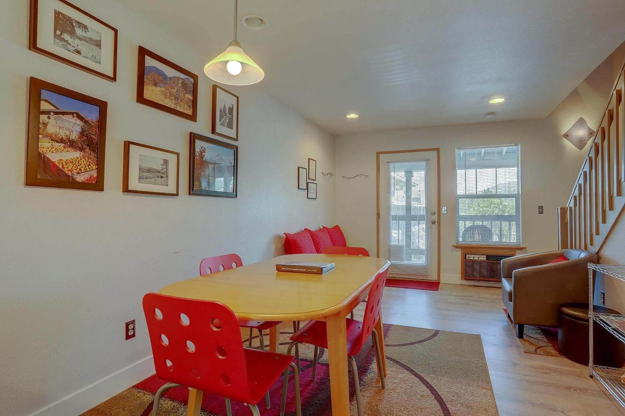 13 Lodge-River View-AC-2BR/2BA Hood River Exterior foto